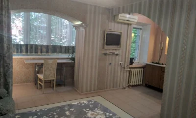 Olympic Metro, Palace Ukraine Metro, one-room apartment