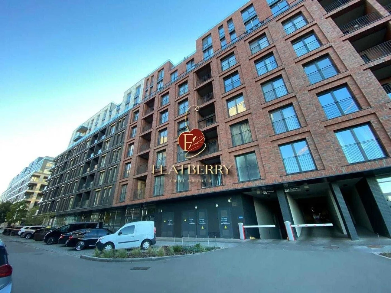 Продаж VIP, два поверхи, квартира 3-комнатная, ЖК Рибальский