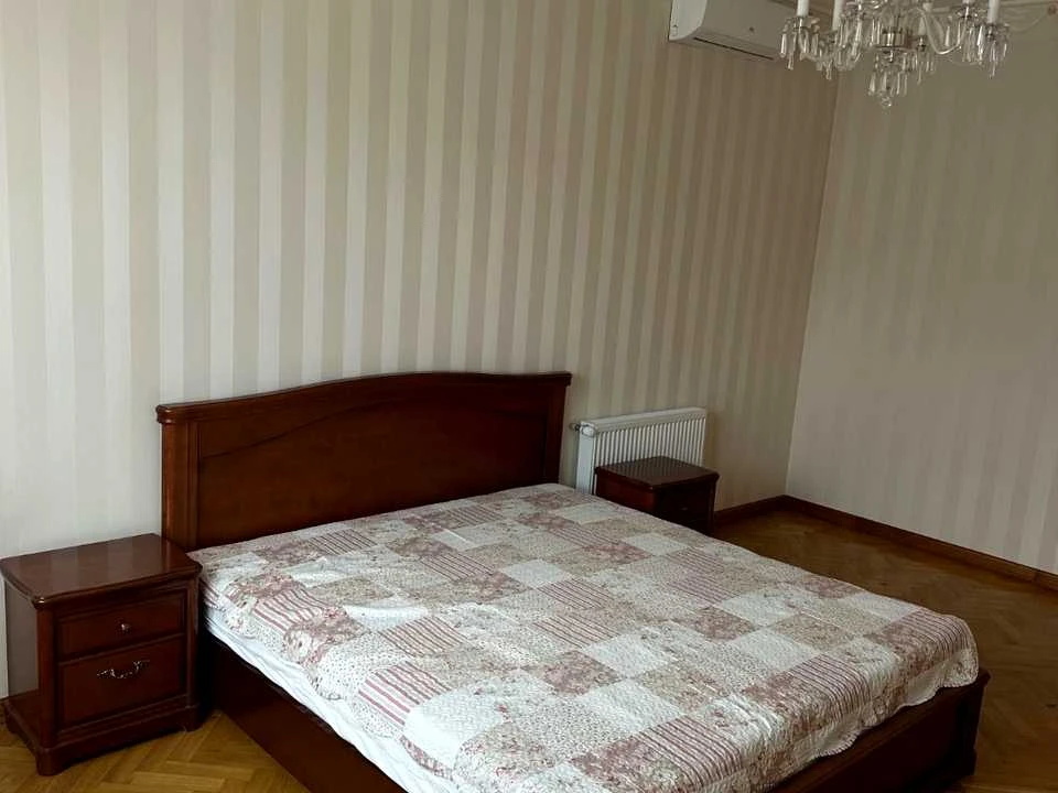 Будинок. Дніпро, вулиця Мільмана