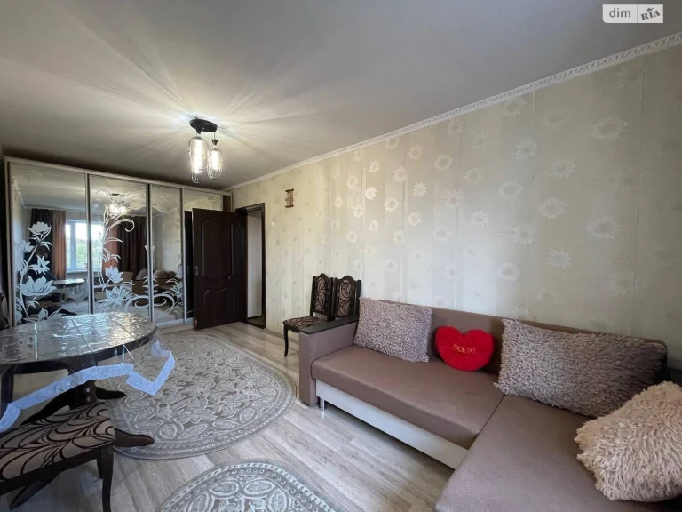 Long-Term Rental Apartment near Bus Station