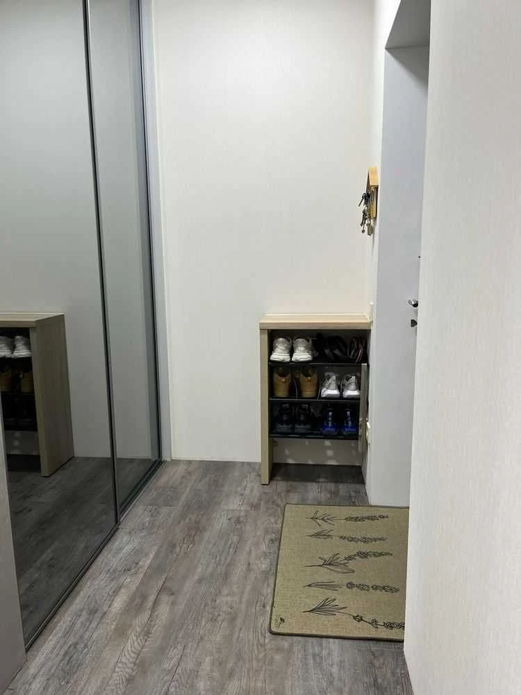2 Bedrooms! ЖК Искринский! Защитников Украины! For Sale 3-room apartment