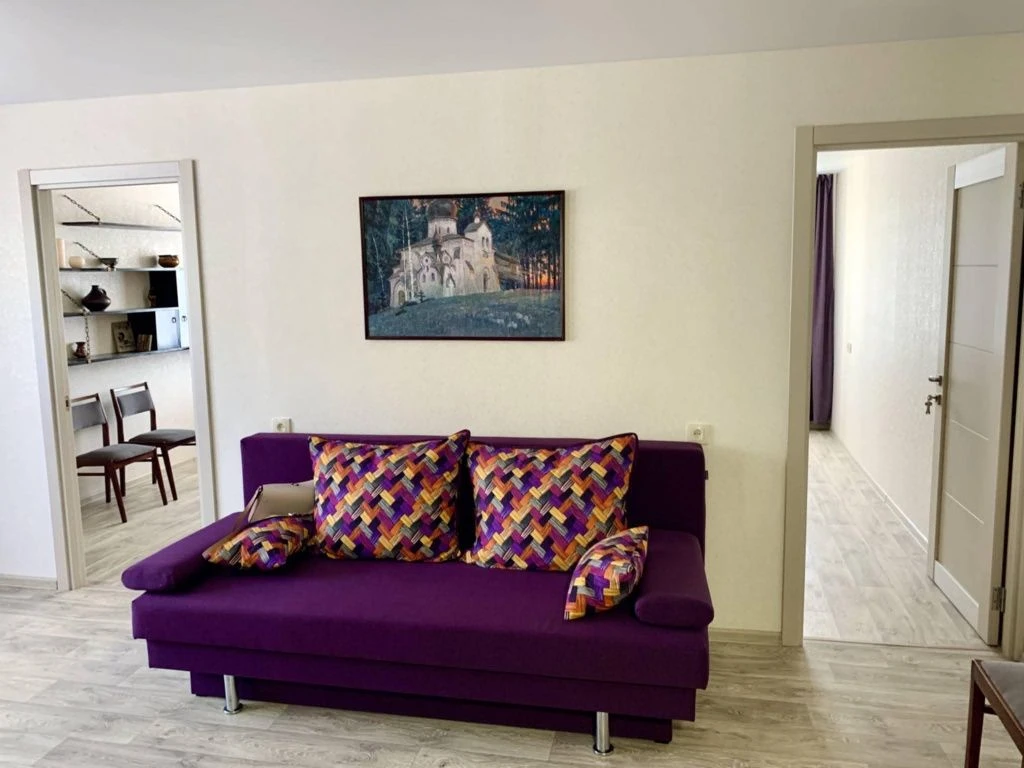 For sale: 3-room studio apartment, м. 23 августа, 1 minute