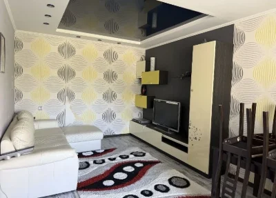 3 bedroom apartment 70 sq m on Marseillskaya with renovation and furniture