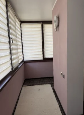 3 bedroom apartment 70 sq m on Marseillskaya with renovation and furniture
