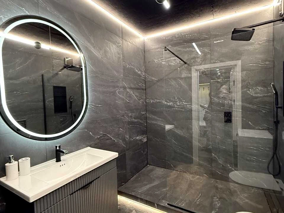 Apartment. Ivano-Frankivsk, Belvederska st.