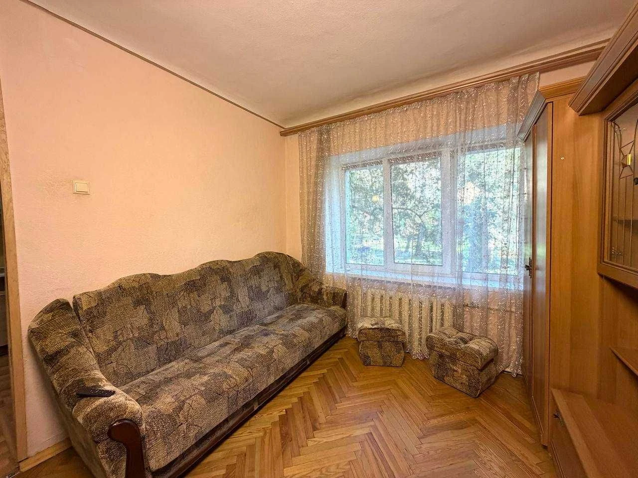 БЕЗ КОМІСІЇ! Продаж 1-кімнатної квартири м.Голосіївська КОД