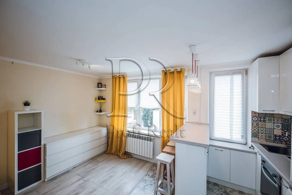 Продаж 1к квартири з ремонтом Борщагівка, вул. Зодчих 56а. Ш