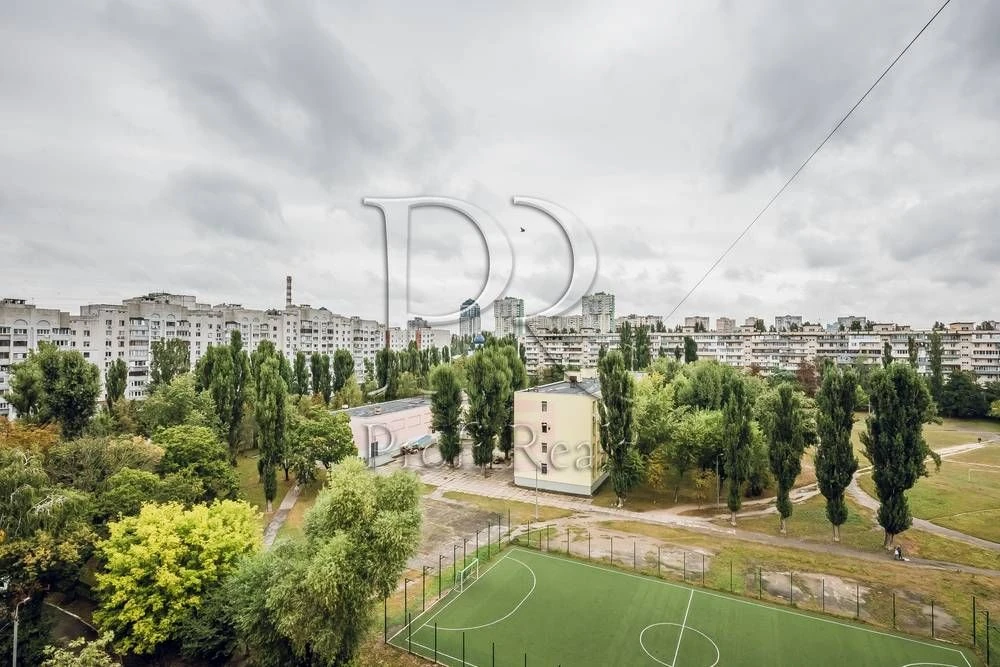 Продаж 1к квартири з ремонтом Борщагівка, вул. Зодчих 56а. Ш
