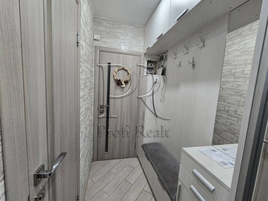 Продаж 2 кімн. квартири вулиця Родини Глаголєвих 22А