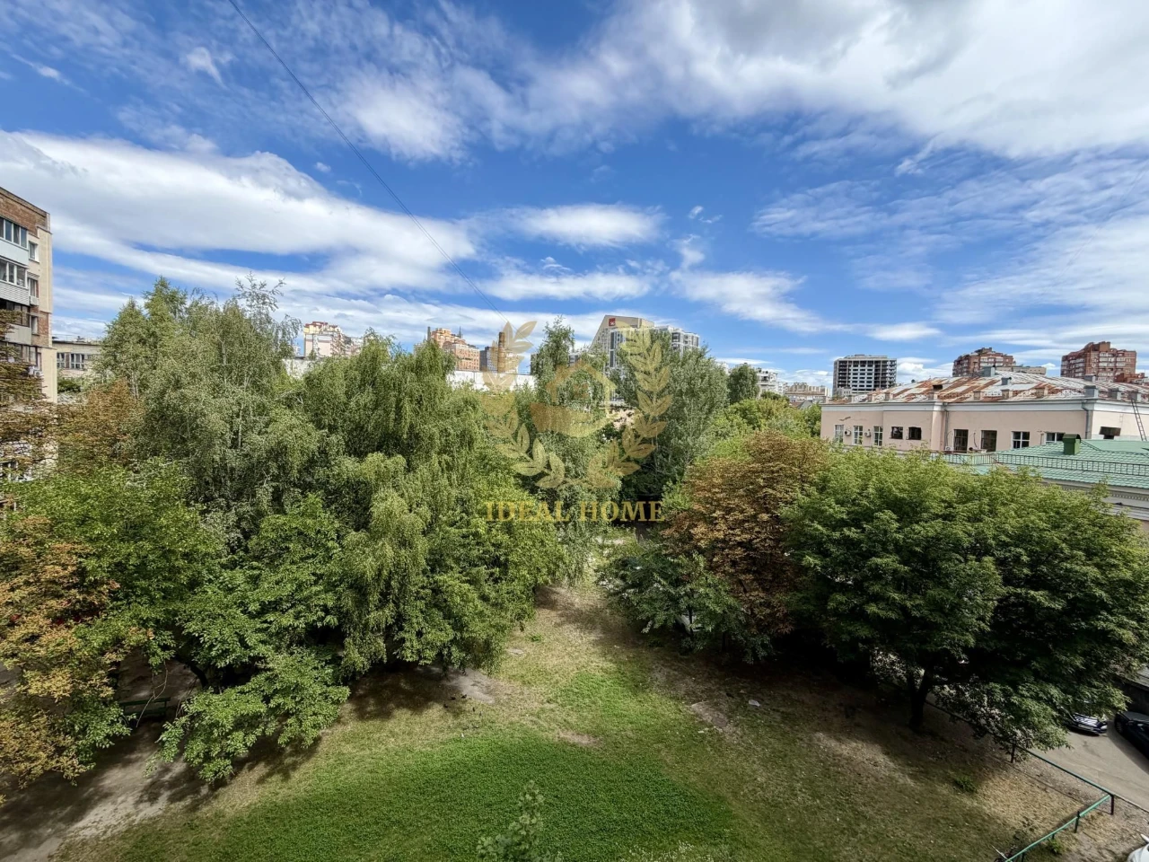 Продаж 2к квартири по просп. Берестейський 12, Шевченківськи