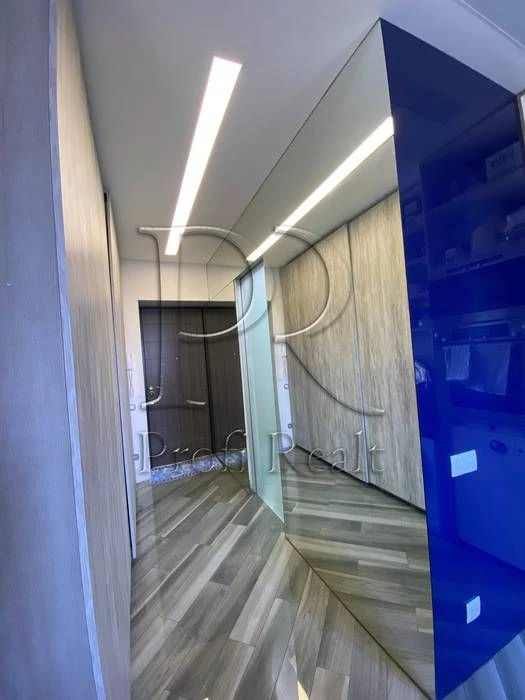 1-room apartment for sale at 1/22 Cheska St., metro station