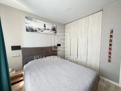 Продаж / Квартира / Сім'ї Кульженків, Мінський масив, Київ