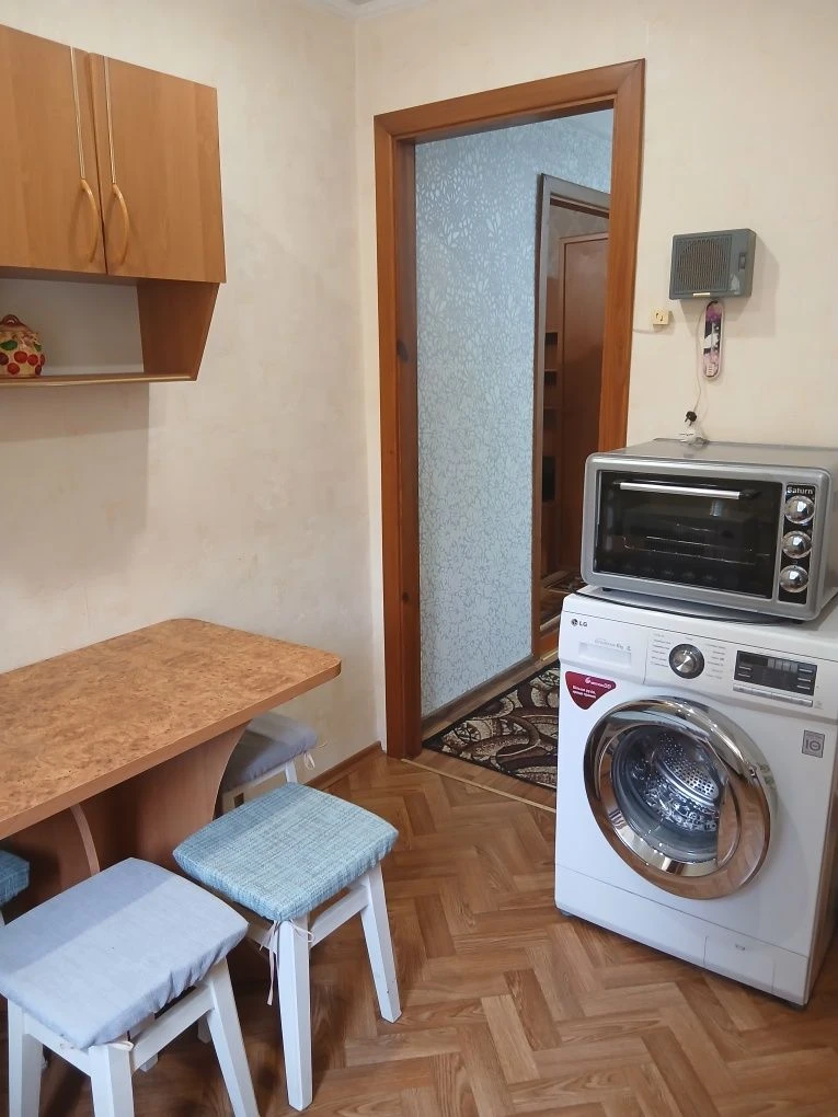 Sale of 2-room apartment near Dendropark (Telnovaya)