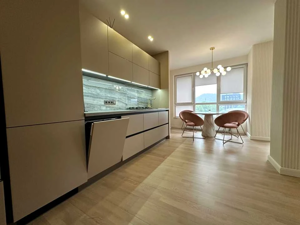 Apartment. Lviv, Hrodnicheskaya st.