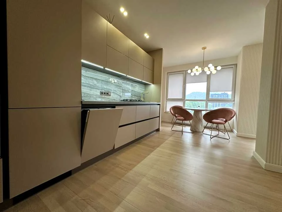 Apartment. Lviv, Hrodnicheskaya st.