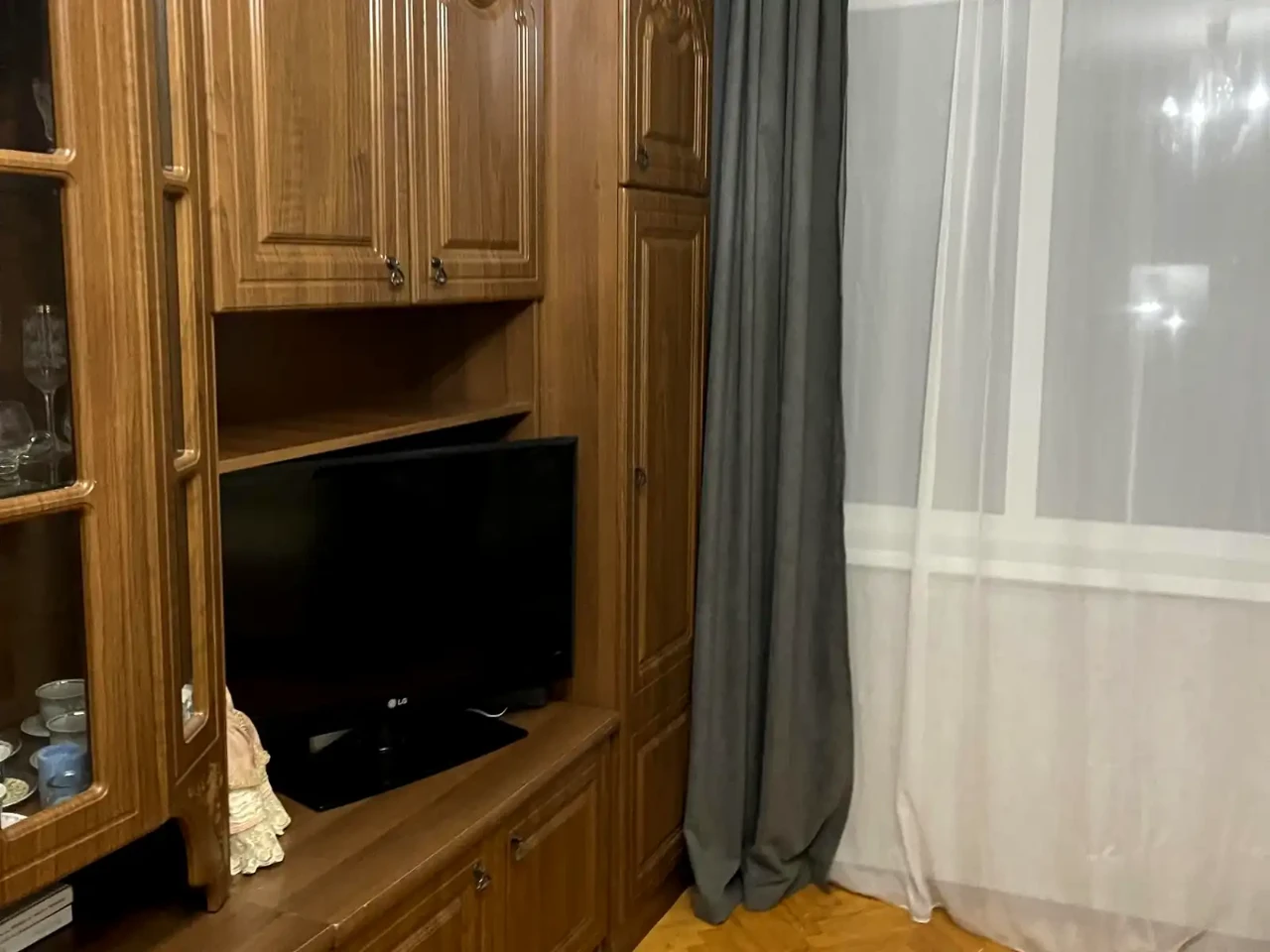 Rent 1-room apartment 29 sq m, 1st floor