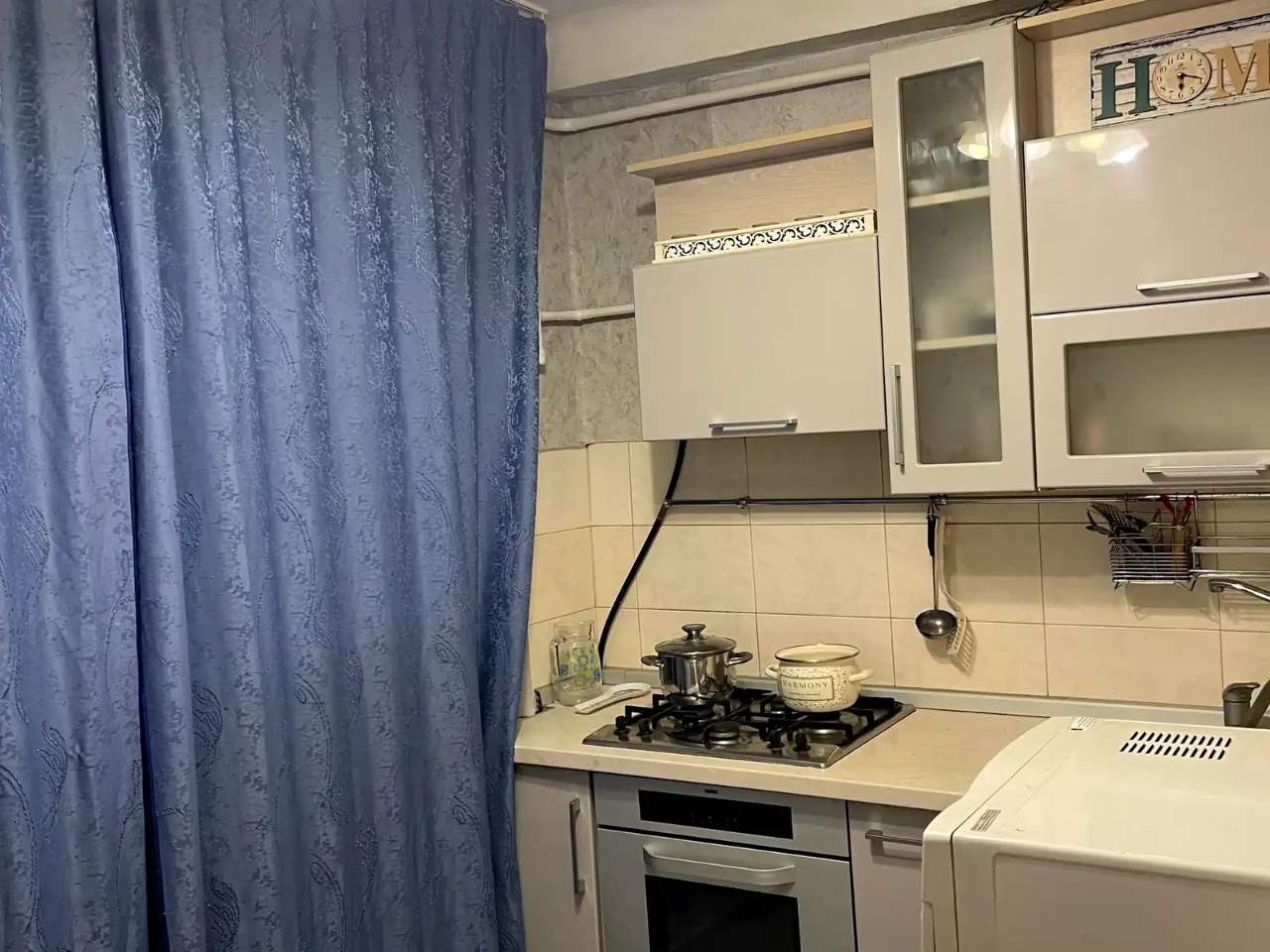 Rent 1-room apartment 29 sq m, 1st floor