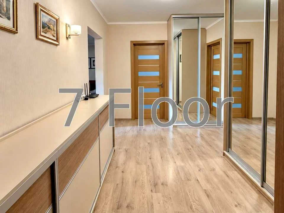 Apartment. Vernenskaya st., Kyiv