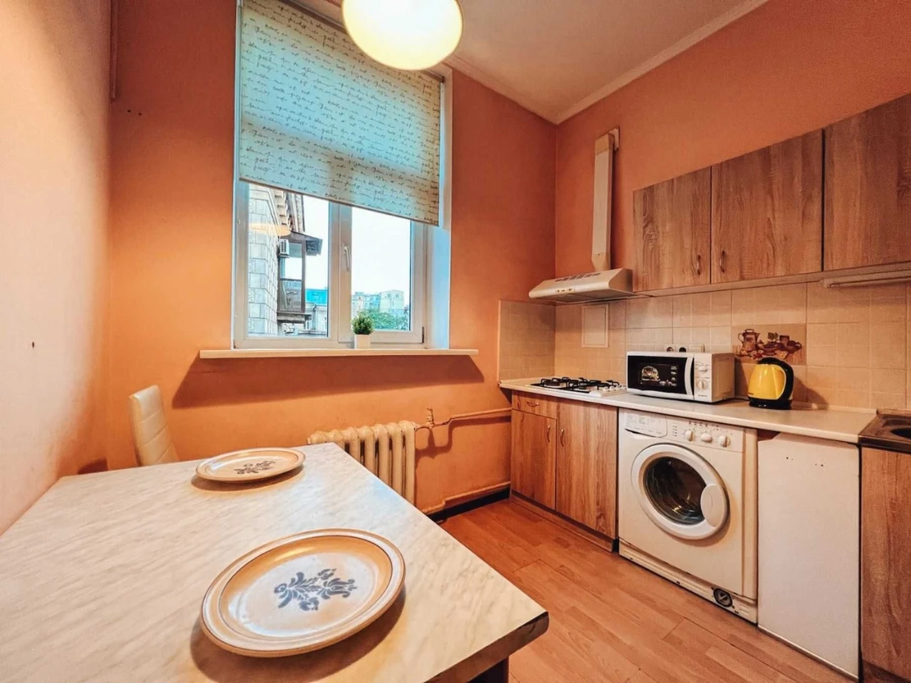 3-кімнатна квартира, Хрещатик 17, центр Киева, парковочное место, б