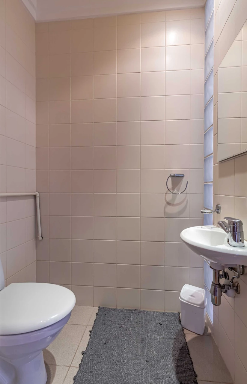 Lutheranskaya St. 21, 3-room apartment, No commission!