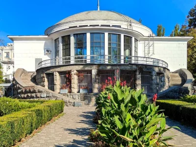 Квартира. Київ, Микільсько-Ботанічна вул.