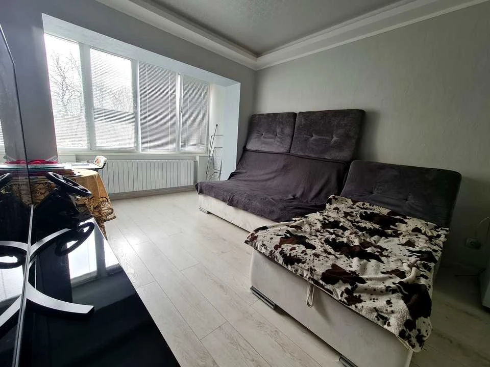 Apartment. Rene Dekarta st., Kyiv