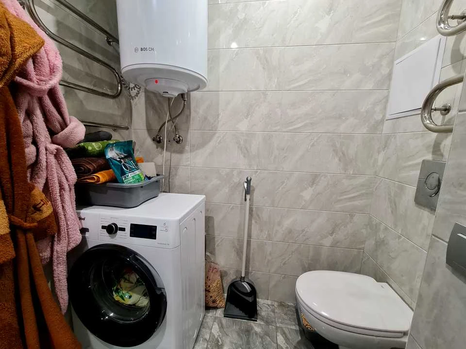 Apartment. Rene Dekarta st., Kyiv
