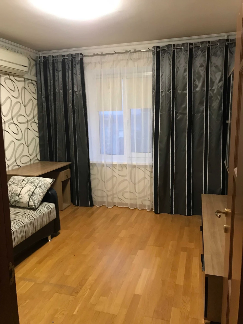 Rent a spacious two-bedroom apartment with modern renovation in Yefr