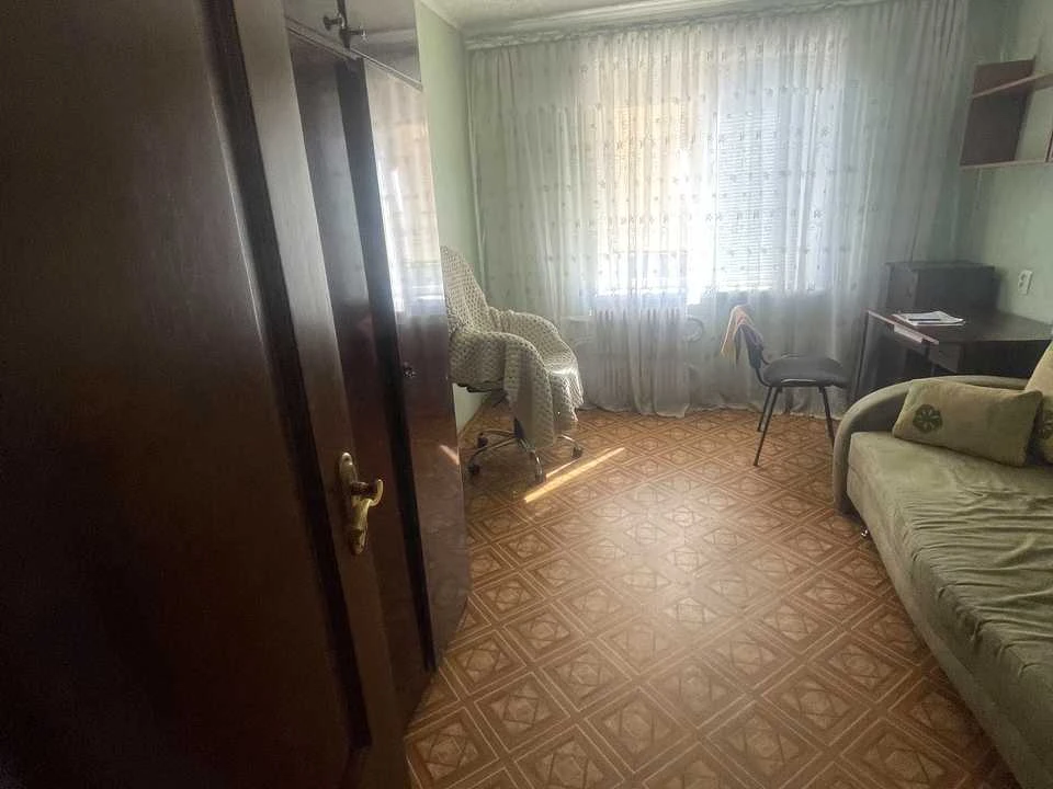 Apartment. Dnipro, Mandrykivska Street