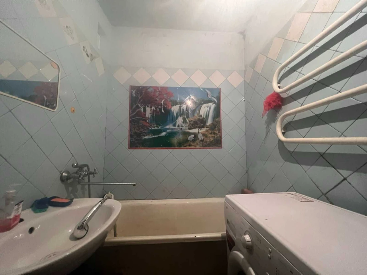 Продаж 4-кімнатній квартири, вулиця Пулюя