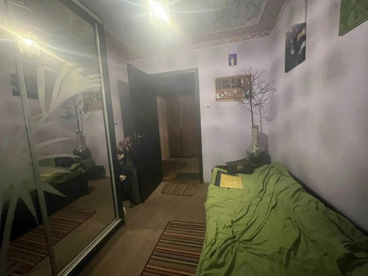 Продаж 4-кімнатній квартири, вулиця Пулюя