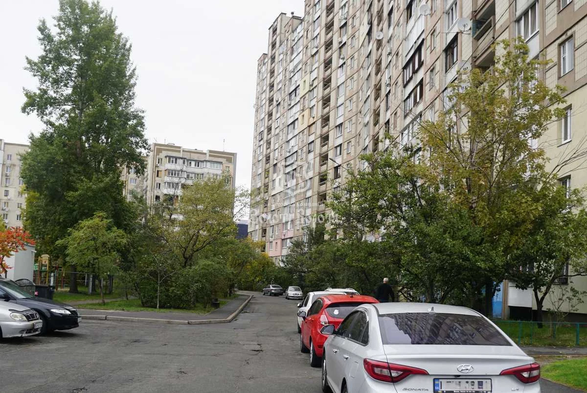 Sale of a 1-bedroom apartment 44.2 sq m, Onore de Balzac Street,