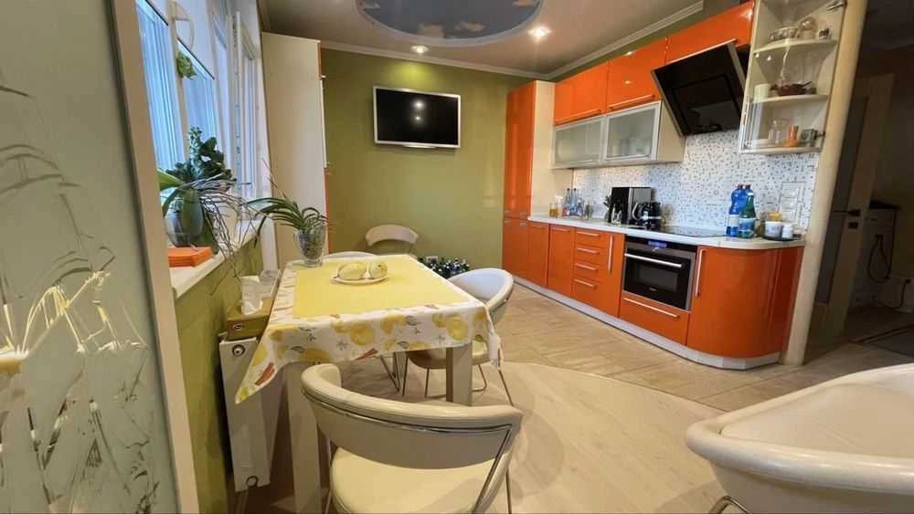 Sale of a 1-bedroom apartment 50 sq m, Academician Williams Street