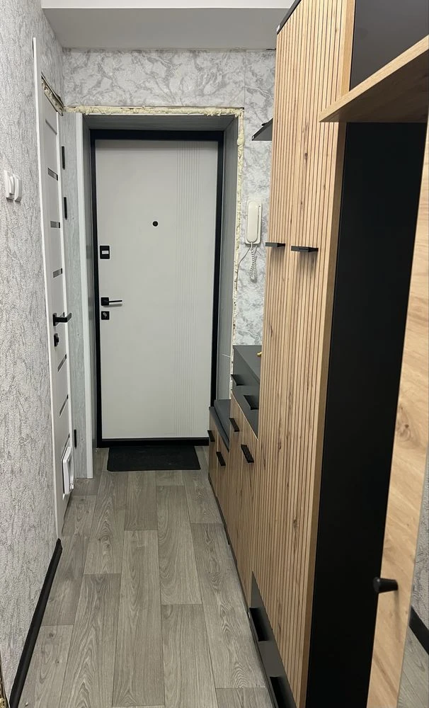 Продам 3-кімнатну квартиру, 64 кв.м.