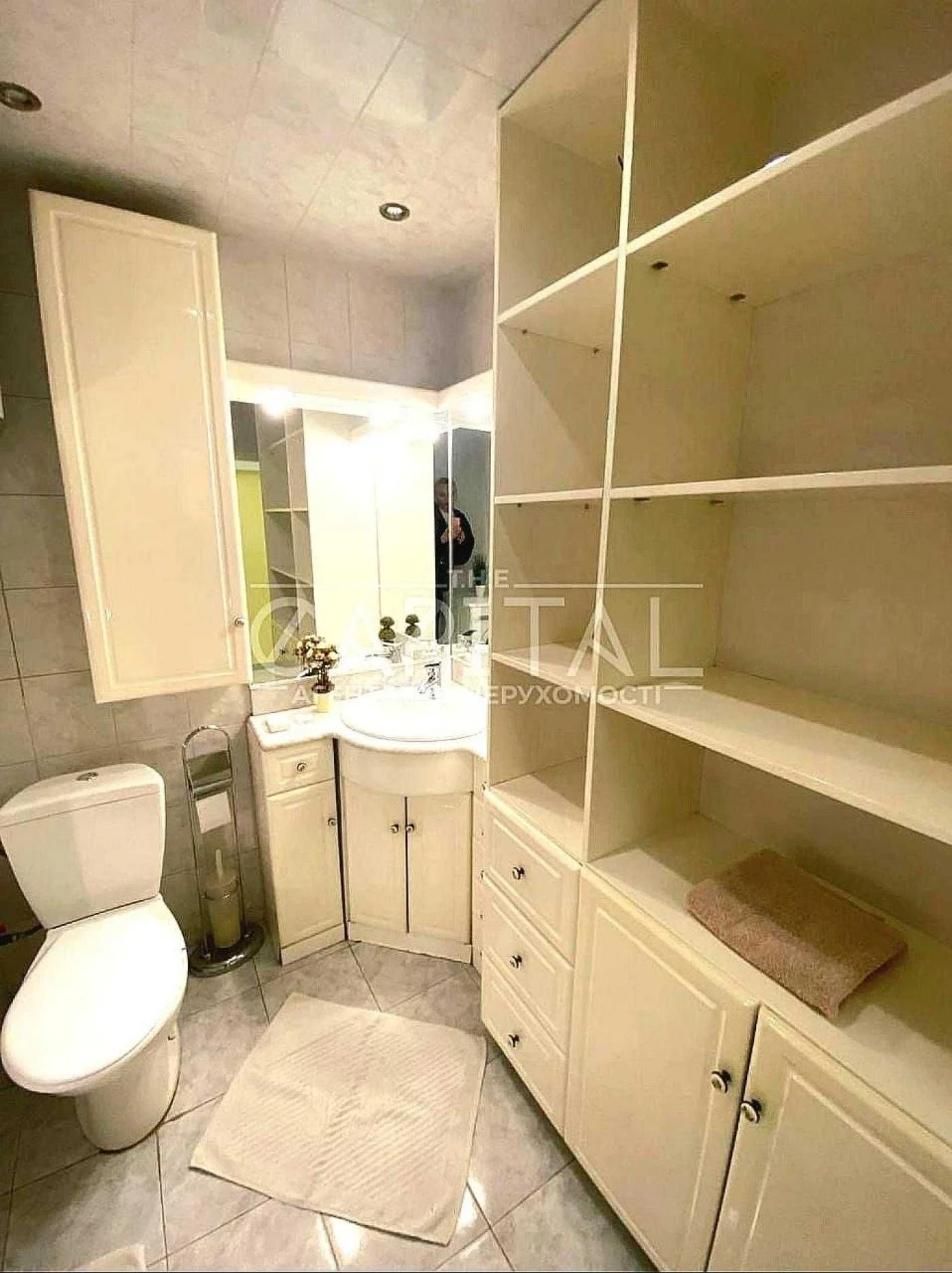 Sale of a 3-room apartment on Velika Vasylkyska Street, Holosiiv district