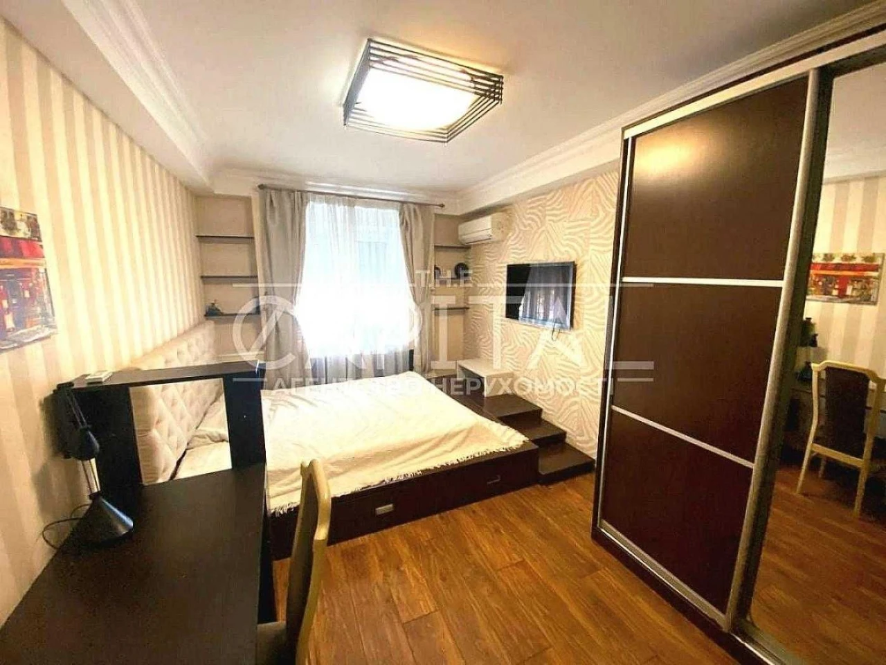 Sale of a 3-room apartment on Velika Vasylkyska Street, Holosiiv district