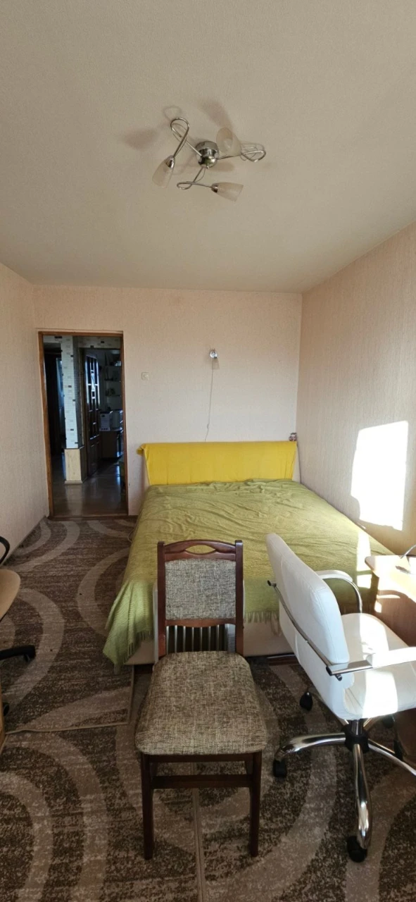 Продаж 3-кімнатної квартири 70 м², Чистяківська вул.