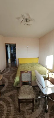 Продаж 3-кімнатної квартири 70 м², Чистяківська вул.