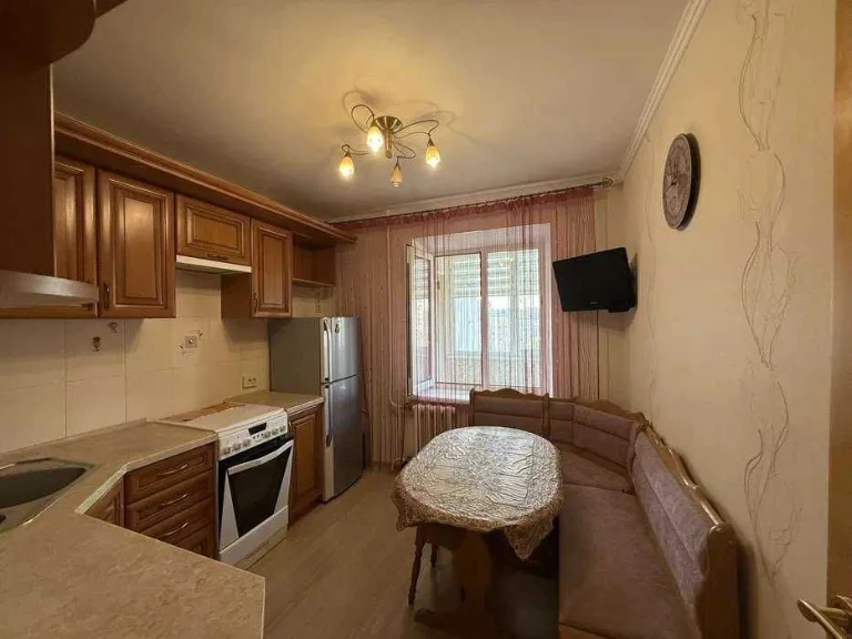 Sale of a 2-bedroom apartment on Seeman Paliya Street, Odessa