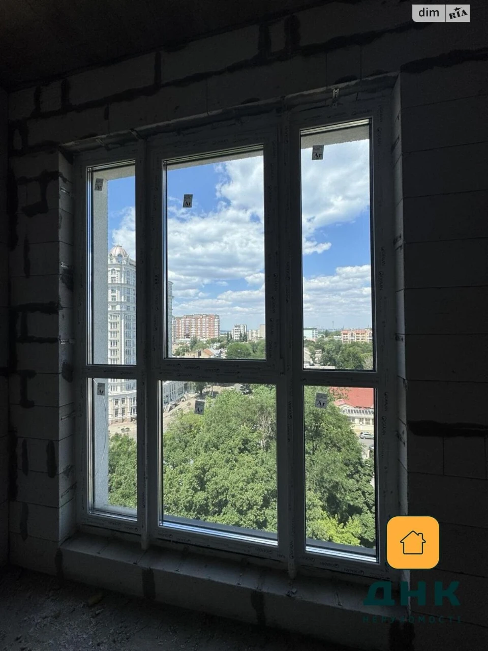 Продажа Квартиры Приморский