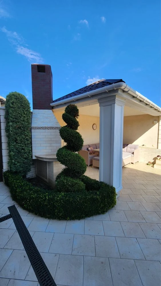 Sale of a stylish, modern, independent house in Sovigny