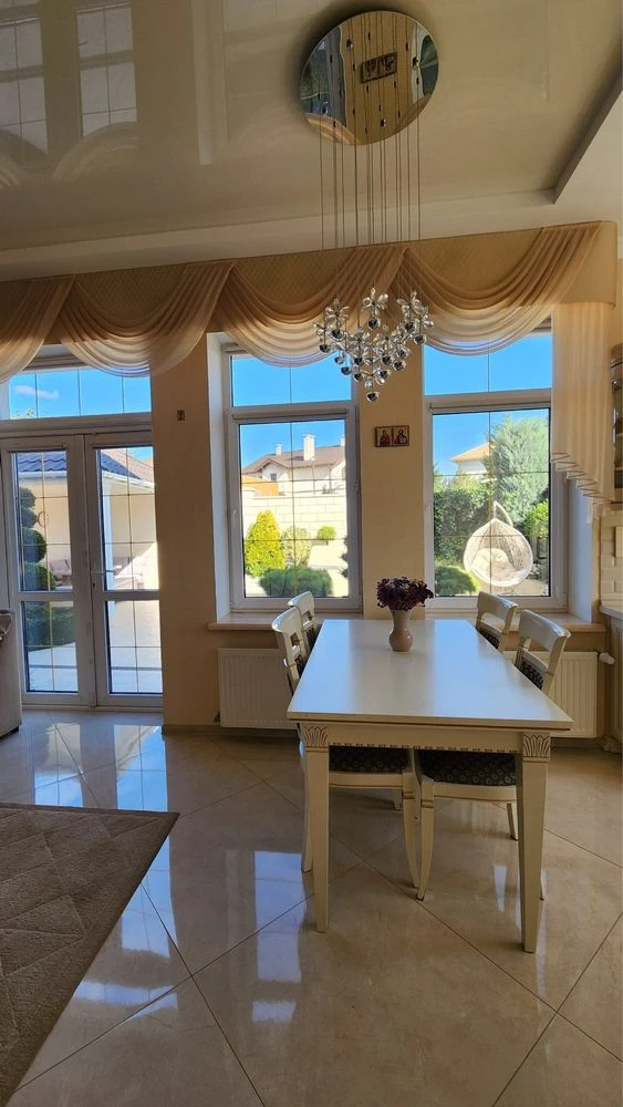 Sale of a stylish, modern, independent house in Sovigny