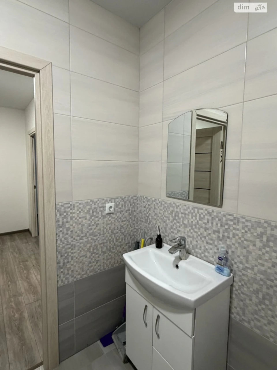 Long-Term Rental Apartment, Slav'yanka
