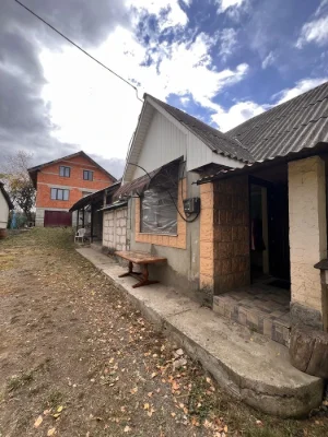 продаж будинку з газом в передмісті