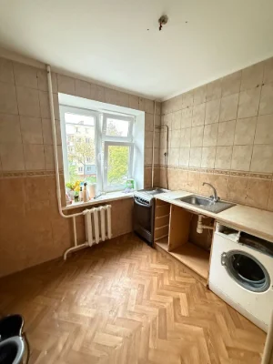 Продается 3-комнатная квартира в Юбилейном.