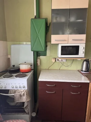 Продається 2-кімнатна квартира на проспекті Одеської