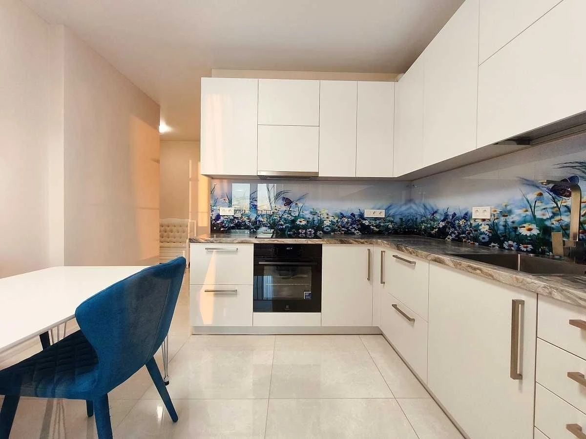 Apartment in BRISTOL Residence, Lobanovsky Avenue, 144
