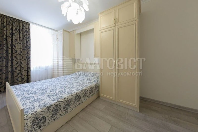 Печерск ! Аренда 2-комнатной квартиры 50 м2, Госпитальная 2, Бизнес-центр Гуливе