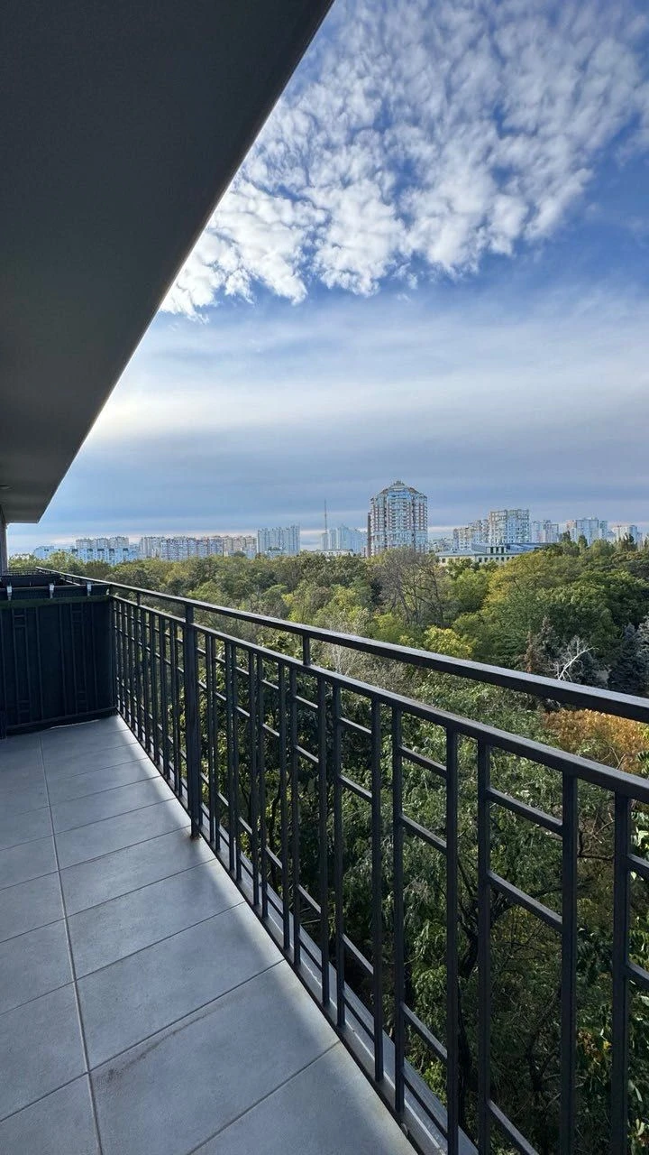 Shevchenko Avenue, Olympic Residence. Stylish studio with a panoramic view.