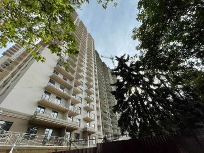 Студия без ремонта 68 кв. м, 9 этаж, две комнаты